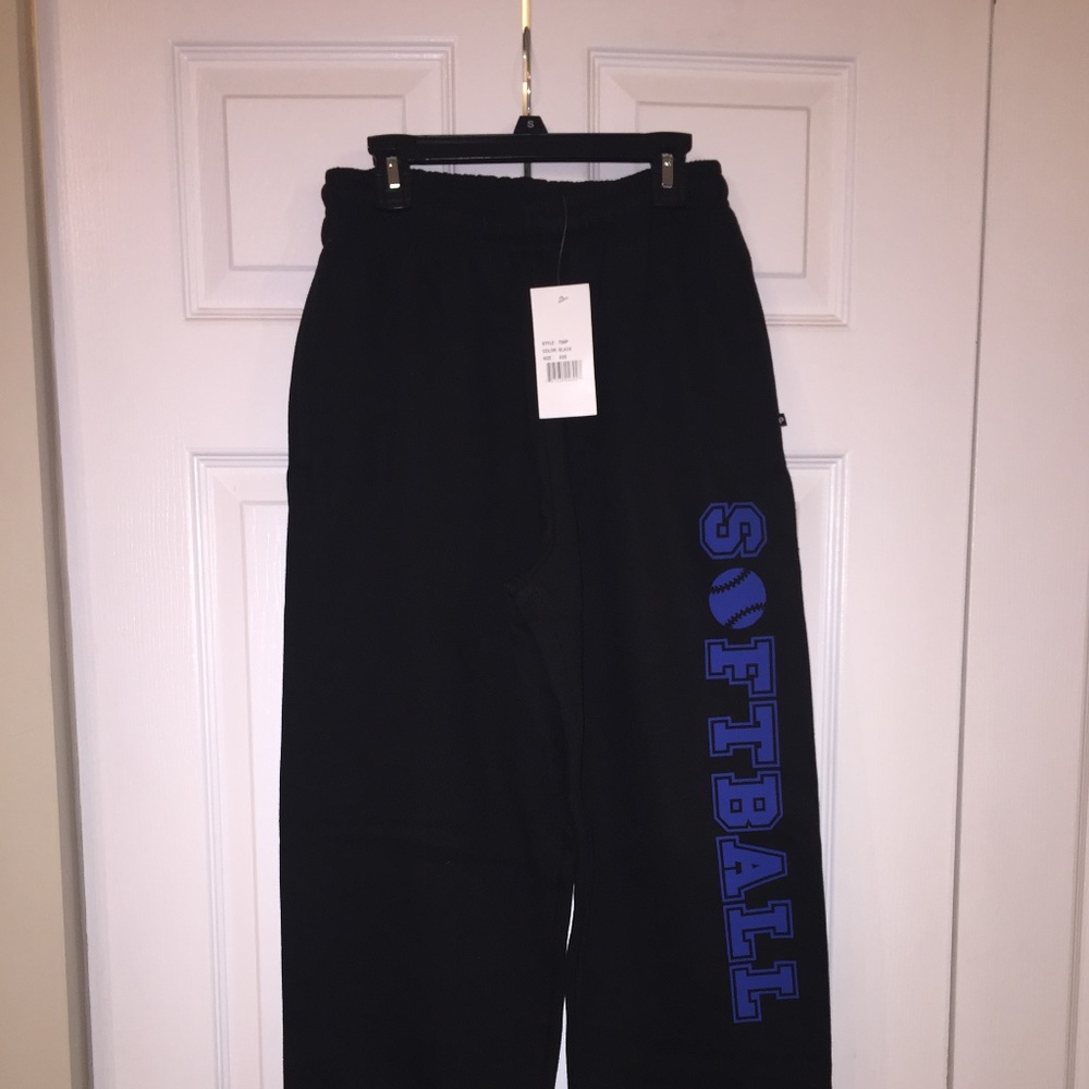 🌸 Pennant Softball Sweatpants